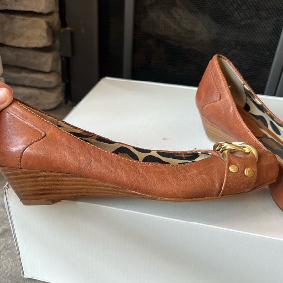 Jessica Simpson Wedge Flats - Picture 4 of 5